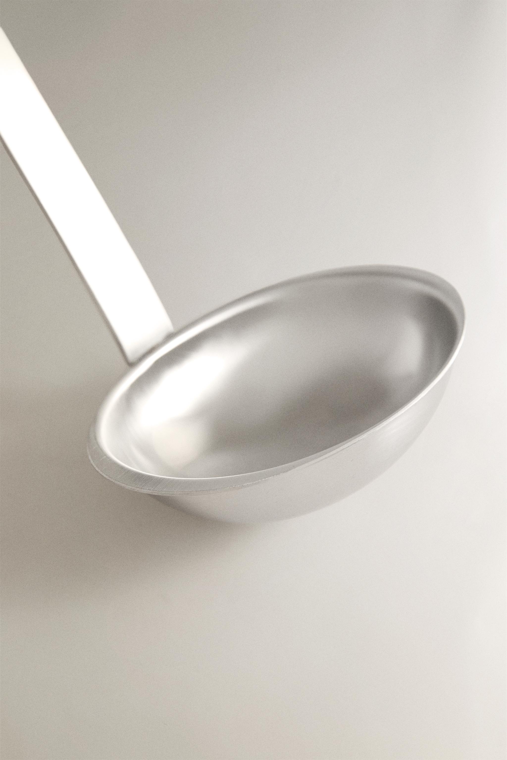 STAINLESS STEEL LADLE